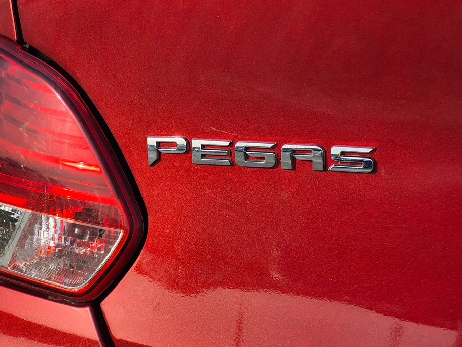 2022 Kia Pegas LX 