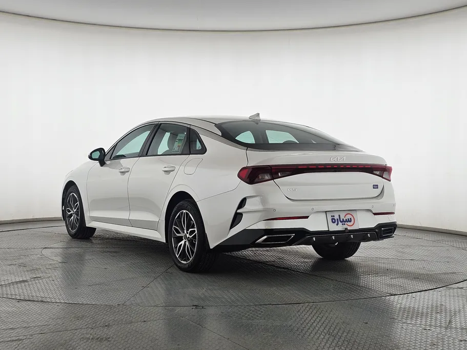 2023 Kia K5 LX 
