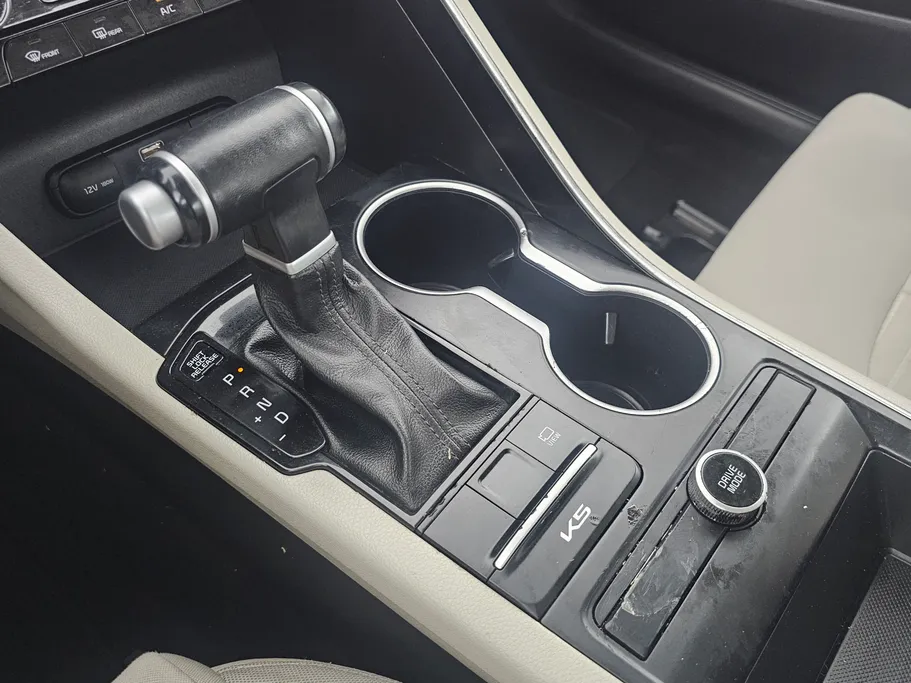 2023 Kia K5 LX 
