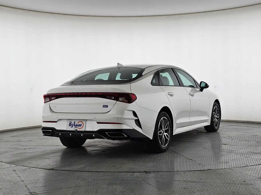 2023 Kia K5 LX 