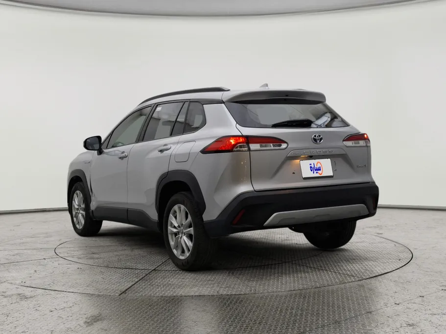 2022 Toyota Corolla Cross XLE HEV 
