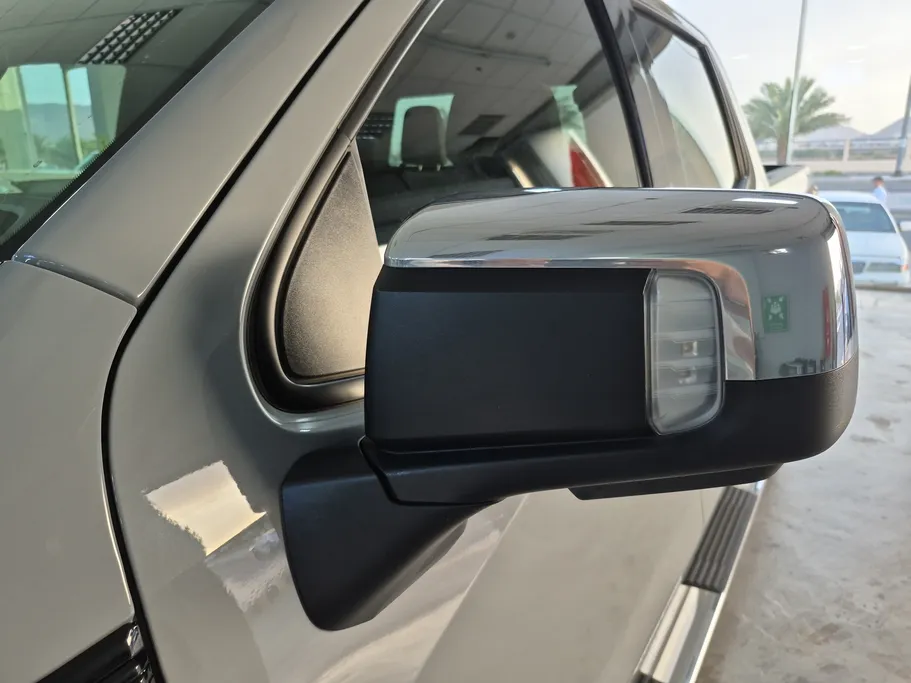 2024 GMC Sierra Elevation 