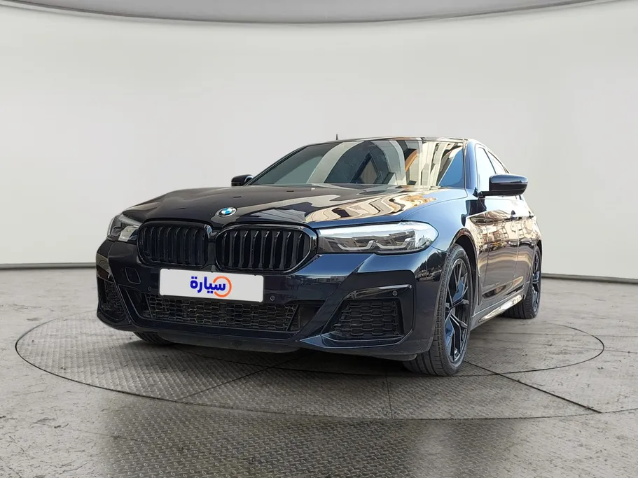 بي ام دبليو الفئة الخامسة 530i 2023 