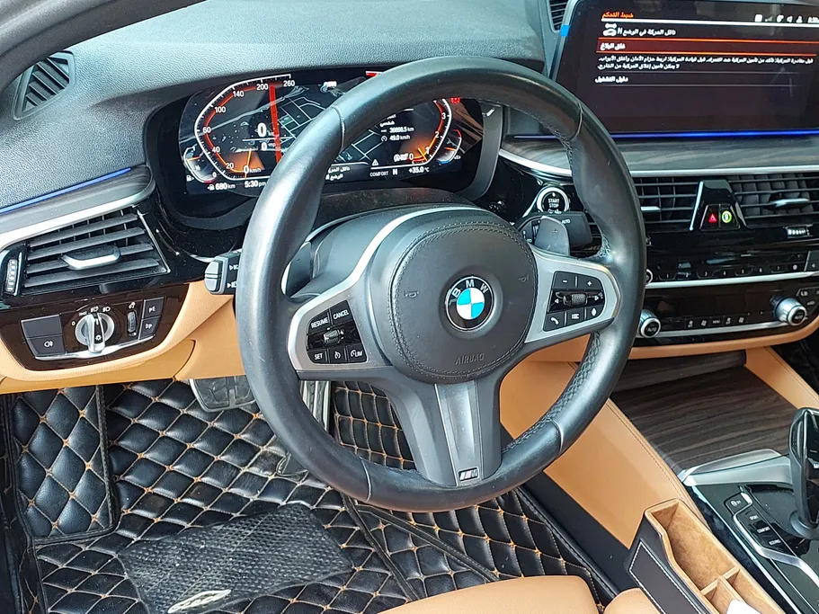بي ام دبليو الفئة الخامسة 530i 2023 