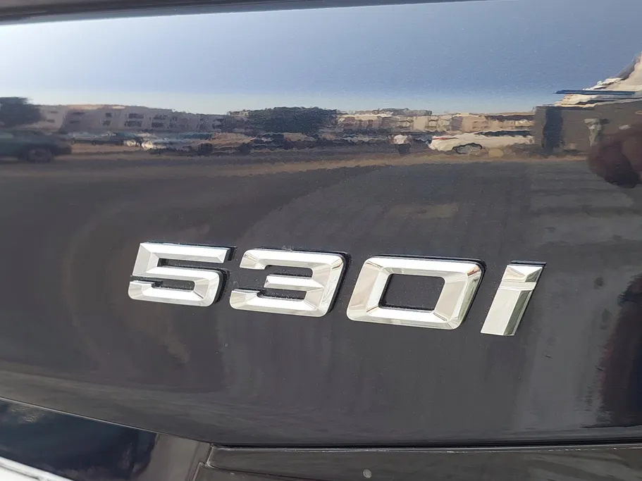 بي ام دبليو الفئة الخامسة 530i 2023 