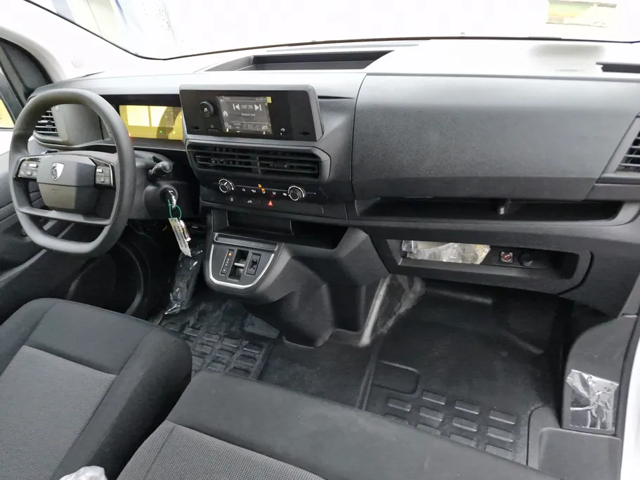 بيجو إكسبرت VAN 2025 