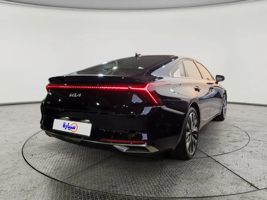 2022 Kia K8 EX 