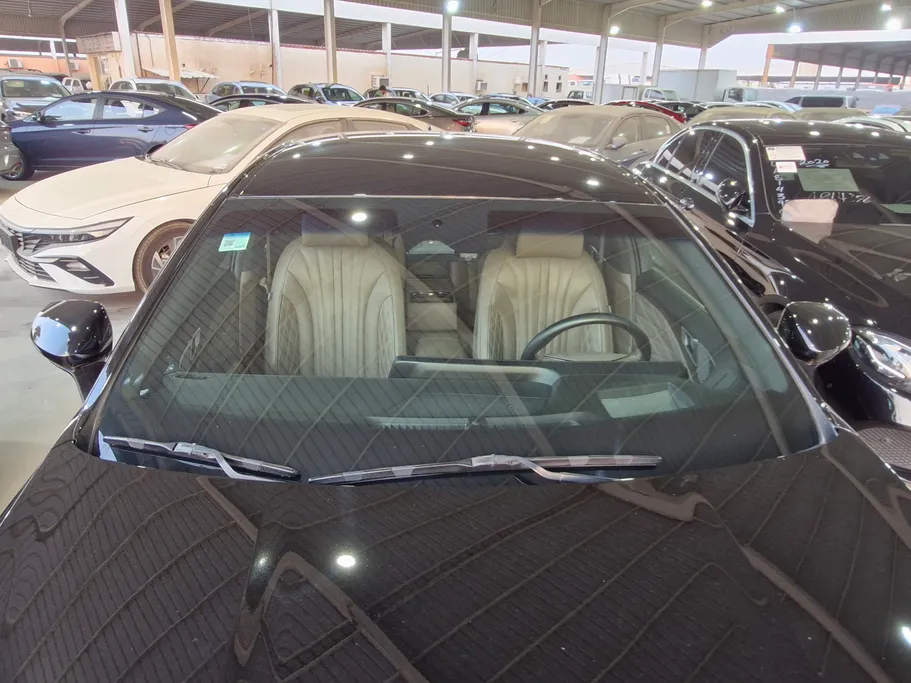 2022 Kia K8 EX 