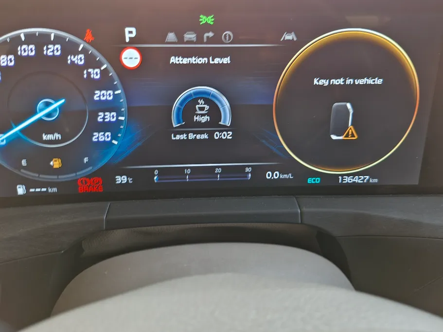 2022 Kia K8 EX 