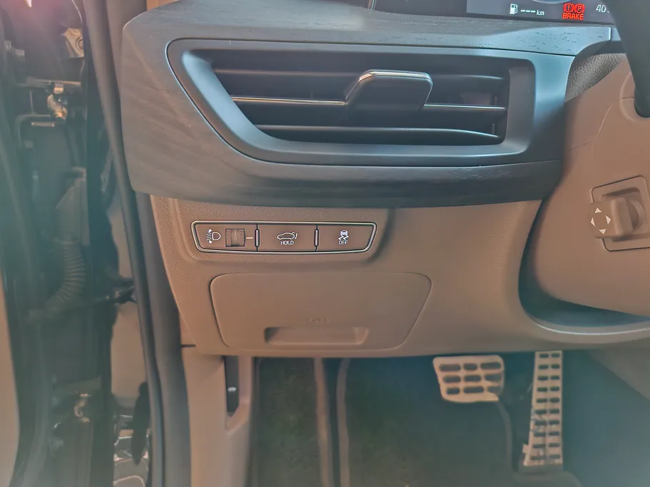 2022 Kia K8 EX 