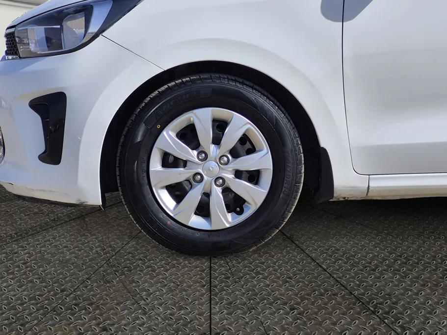 2024 Kia Pegas GL 