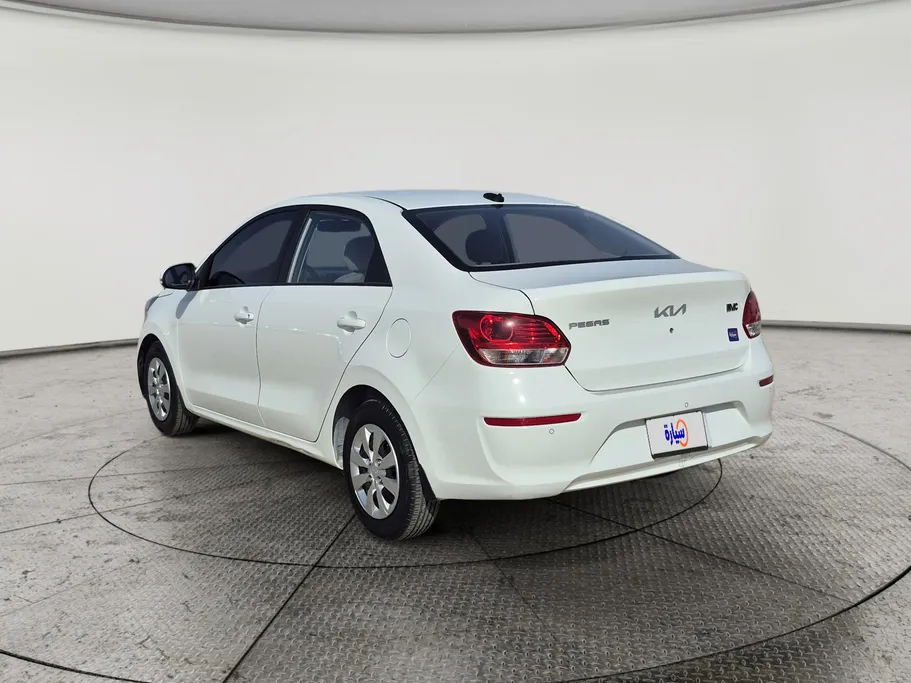 2024 Kia Pegas GL 
