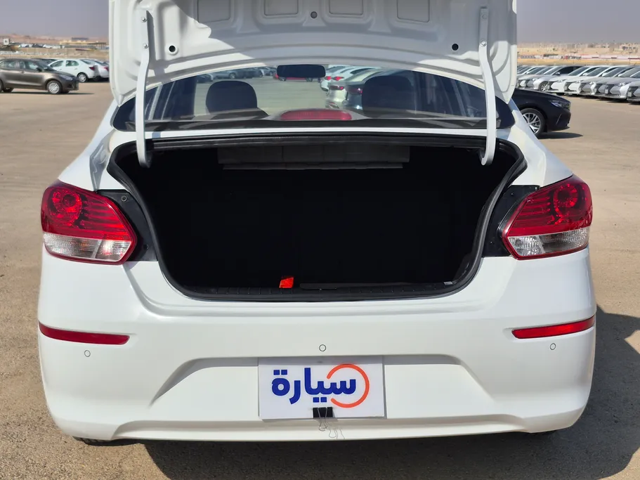 2024 Kia Pegas GL 