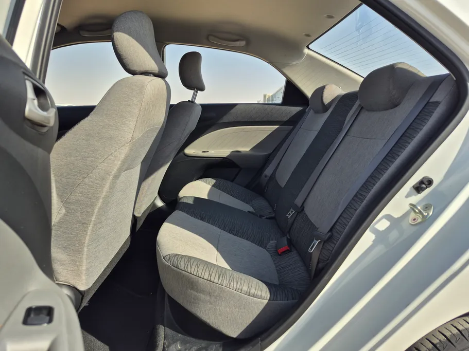 2024 Kia Pegas GL 