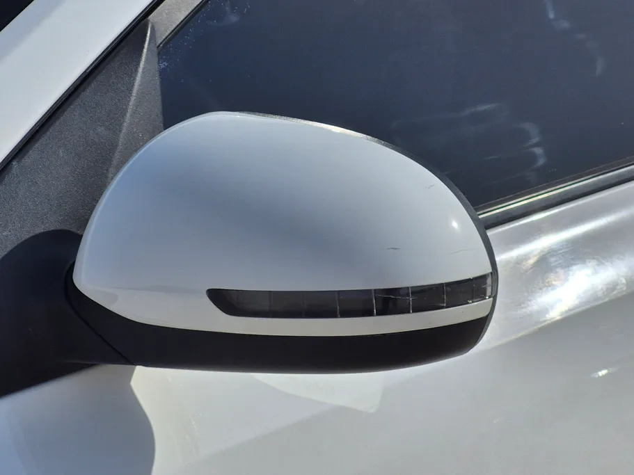 2024 Kia Pegas GL 