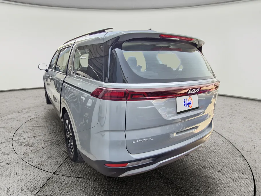 2023 Kia Carnival LX 