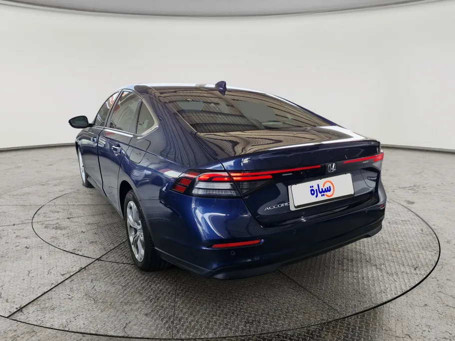 هوندا اكورد LX 2024 