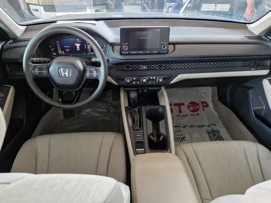 هوندا اكورد LX 2024 
