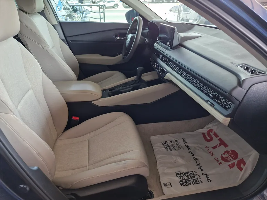 هوندا اكورد LX 2024 