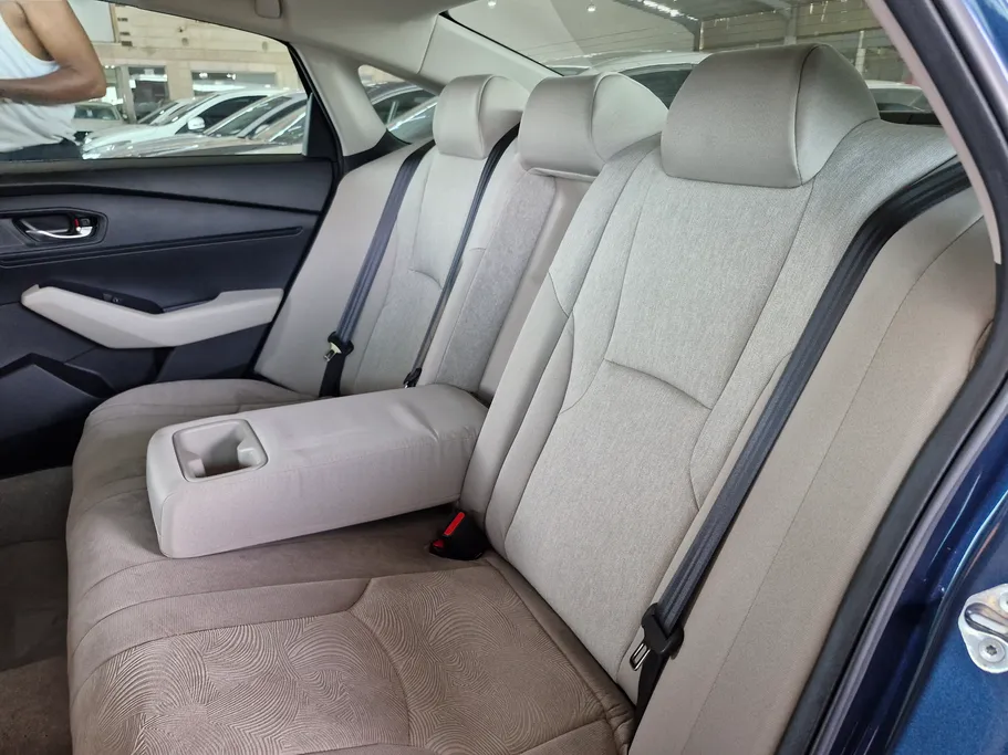 هوندا اكورد LX 2024 