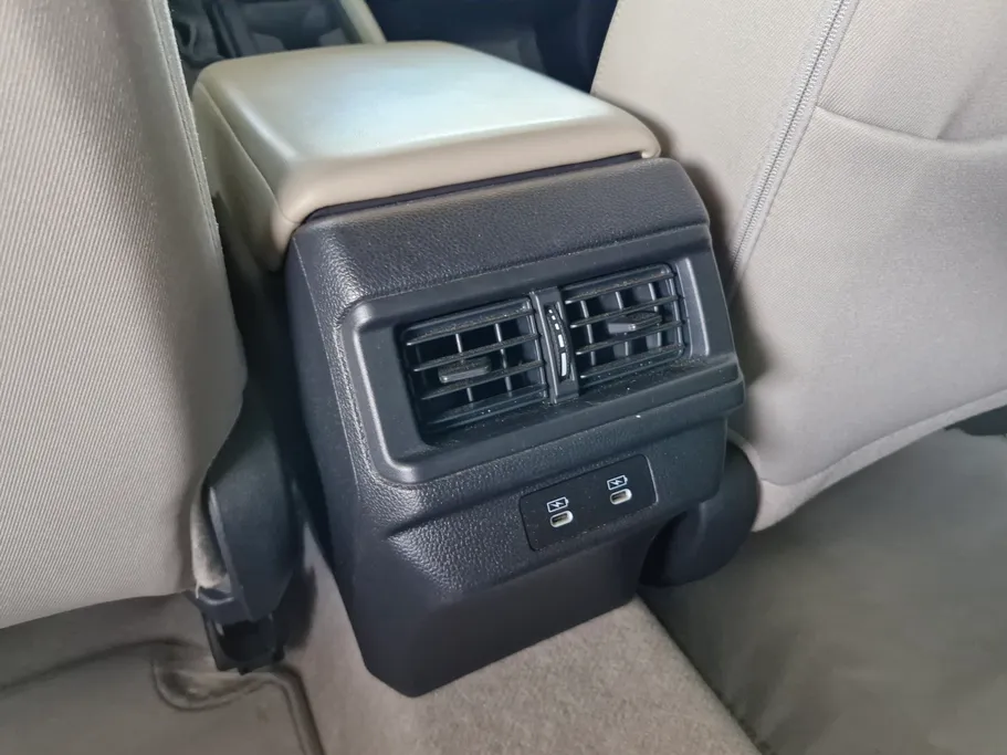 هوندا اكورد LX 2024 