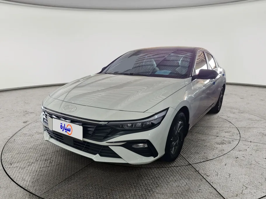 2025 Hyundai Elantra Smart Plus 