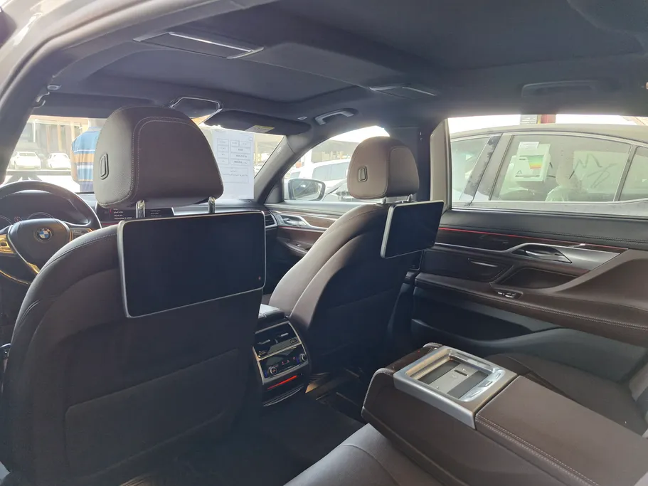 2019 BMW 7 Series 730Li 