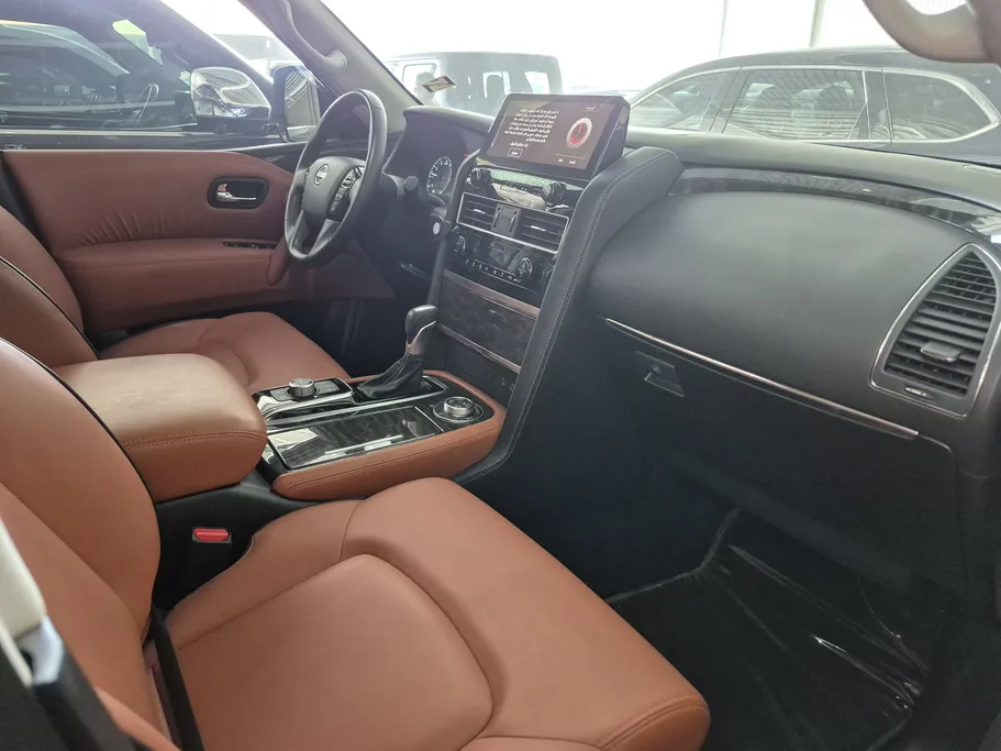 2023 Nissan Patrol TITANIUM 