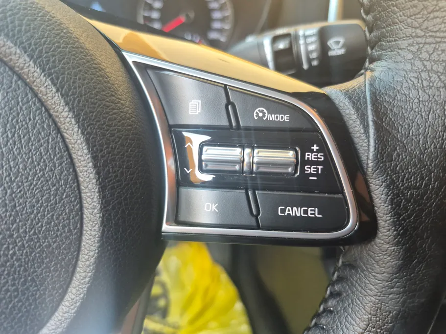 2020 Kia K5 LX 