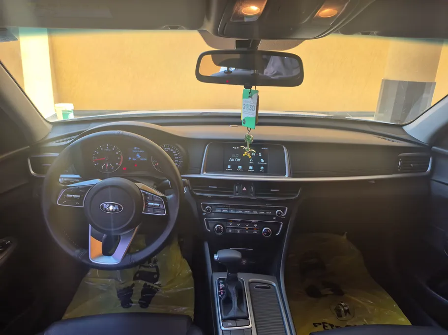 2020 Kia K5 LX 