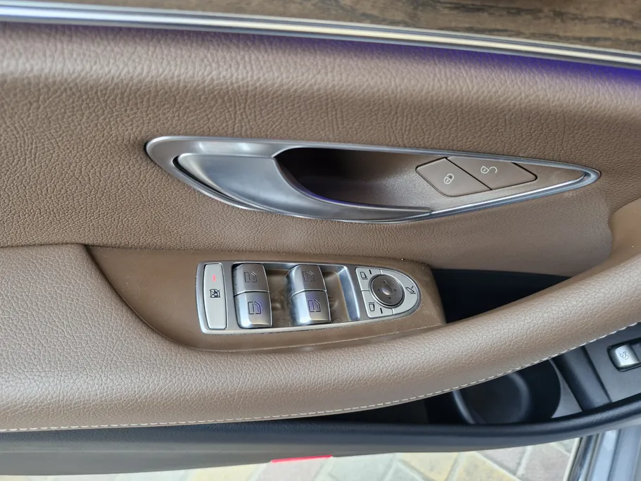 2022 Mercedes E 250 