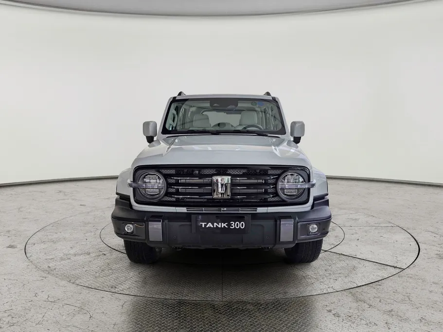 جريت وول تانك 300 كونكيرور 2026 