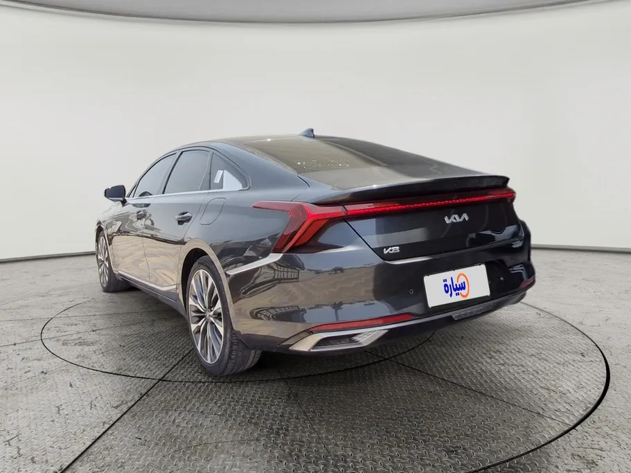 2022 Kia K8 EX 
