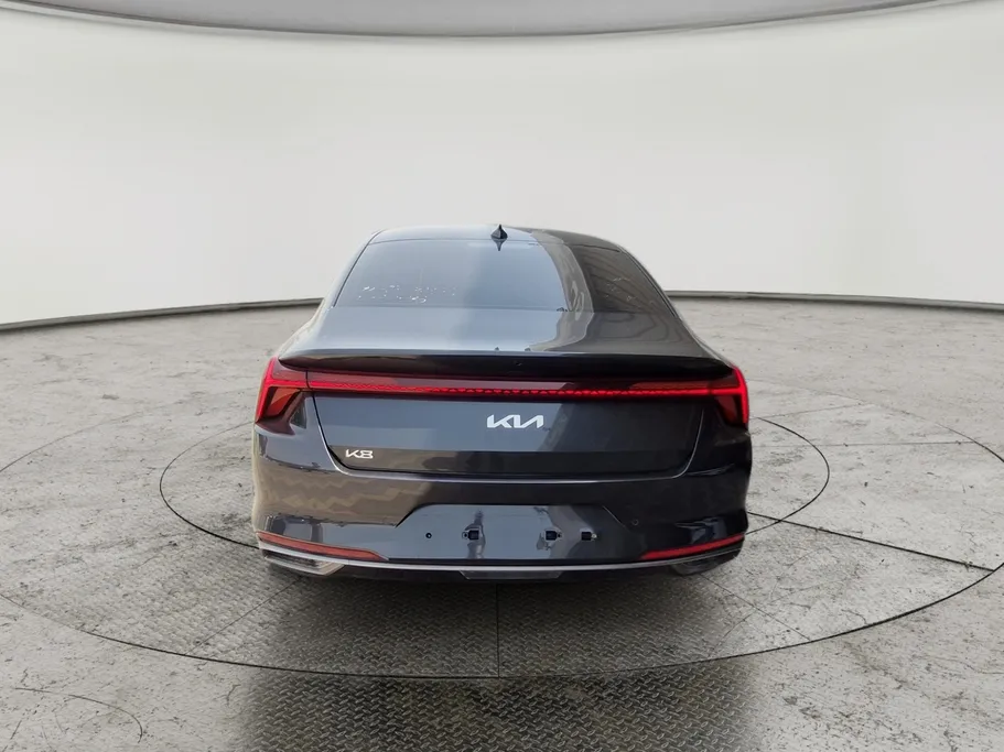 2022 Kia K8 EX 
