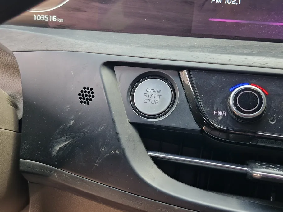 2022 Kia K8 EX 