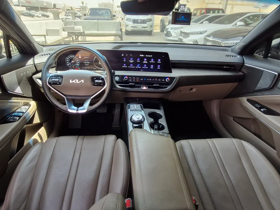 2022 Kia K8 EX 