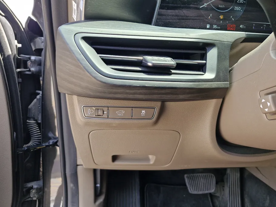 2022 Kia K8 EX 