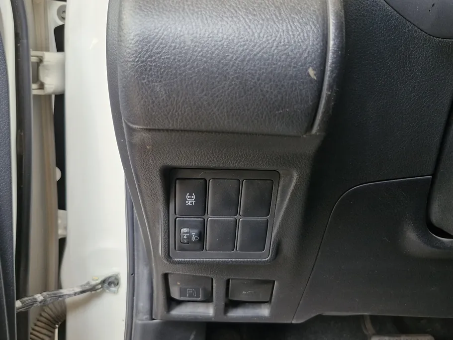 2020 Toyota Innova STD Diesel 