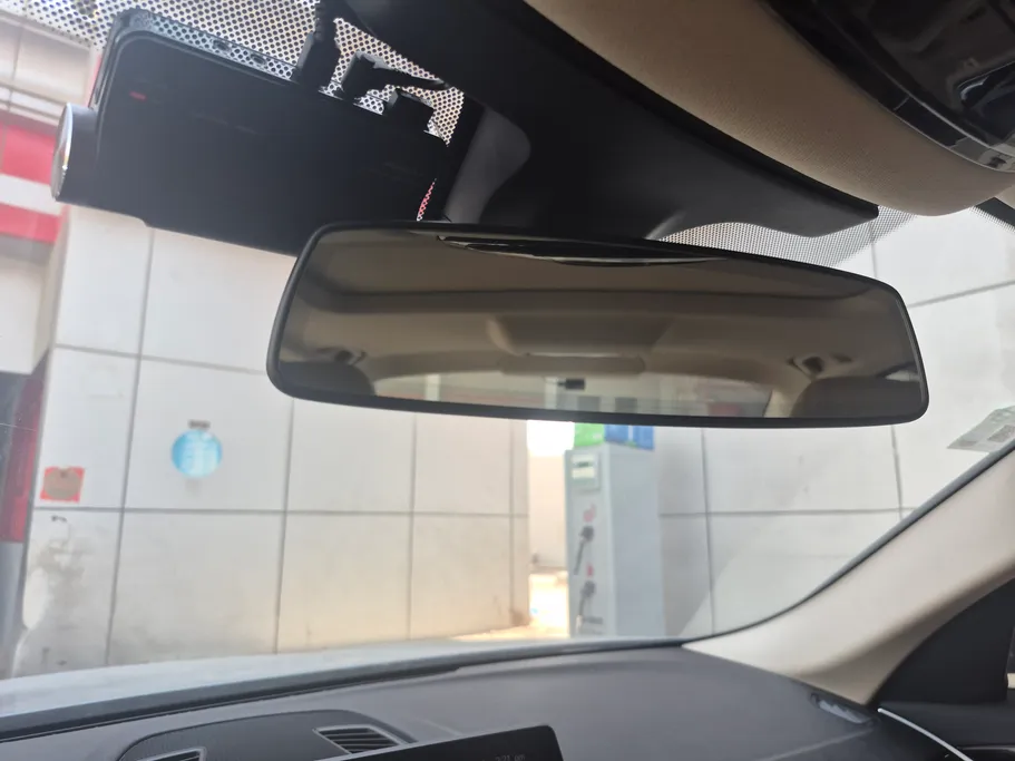 بي ام دبليو الفئة الخامسة 520i 2018 
