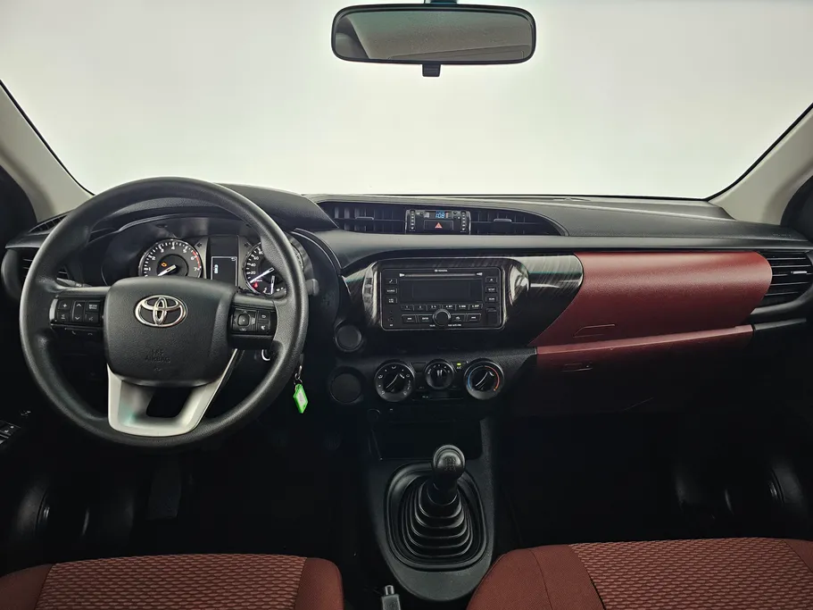 2021 Toyota Hilux GLX 