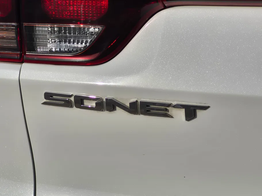 2022 Kia SONET LX 