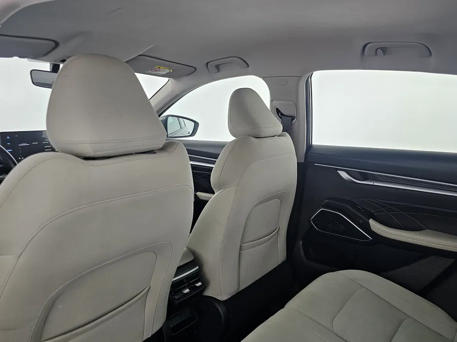 2023 Geely Emgrand GS 