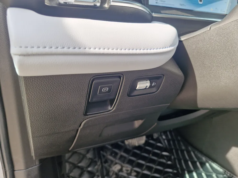 جيلي بريفيس جي ال 2025 