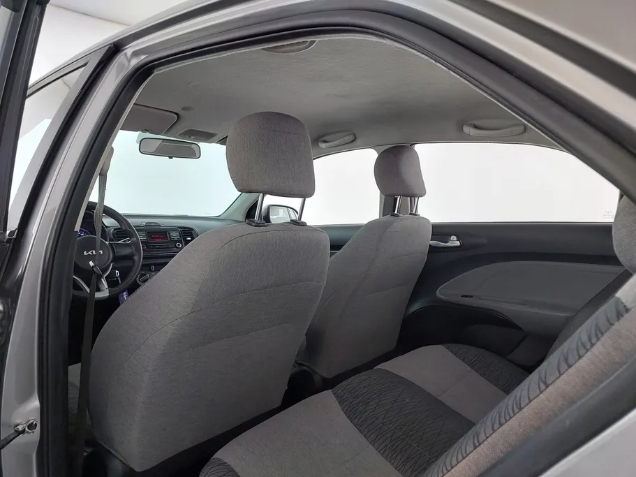 2022 Kia Pegas LX 