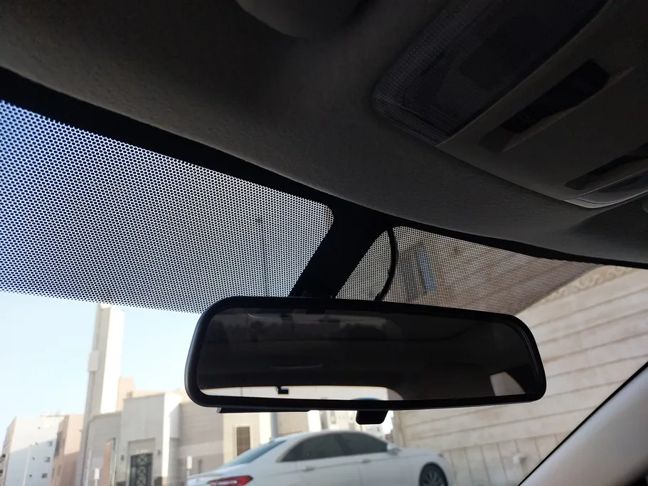 تويوتا كورولا XLI Executive Moonroof 2024 