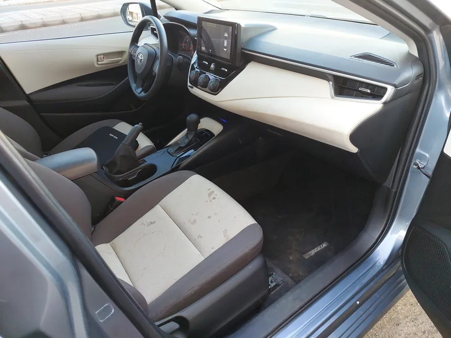 تويوتا كورولا XLI Executive Moonroof 2024 
