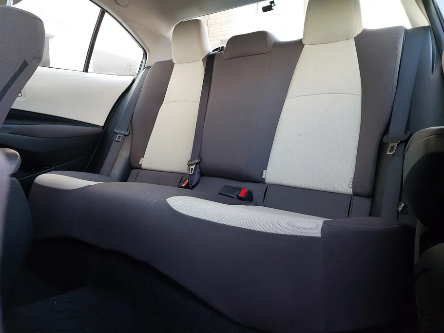 تويوتا كورولا XLI Executive Moonroof 2024 