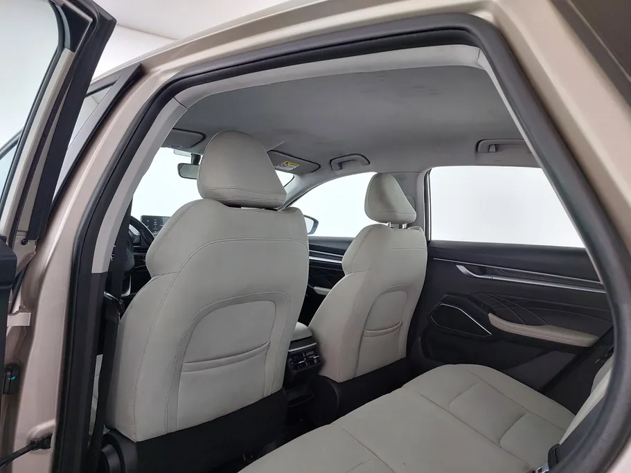 2023 Geely Emgrand GS 
