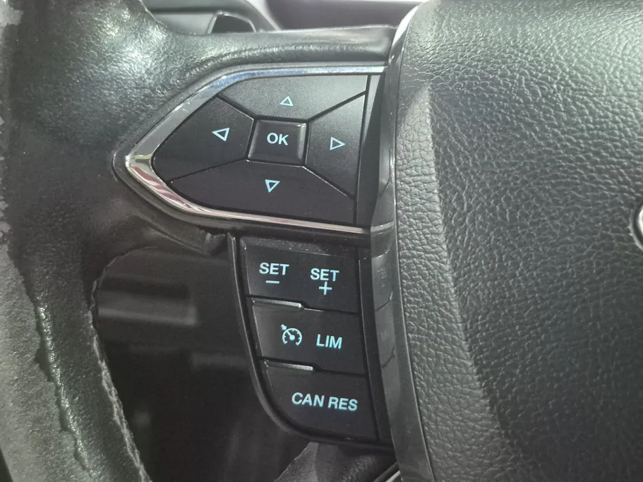 2022 Ford Taurus Ambiente 