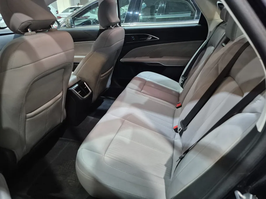 2022 Ford Taurus Ambiente 